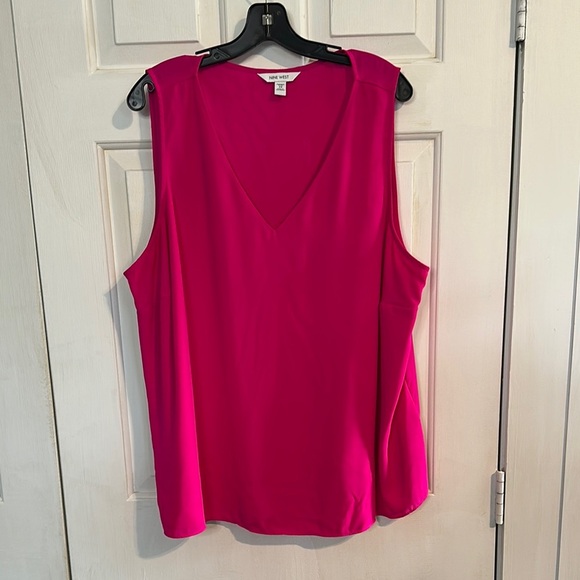 Nine West Vneck Hot Pink Tank Top size 2x - Picture 1 of 3